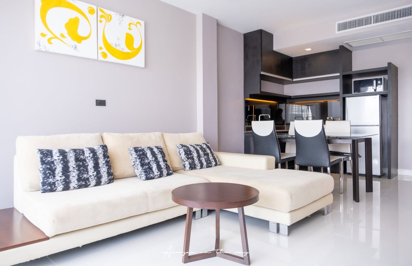 The-Charm-Resort-Phuket-Room-40