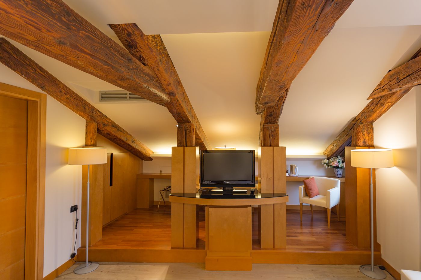 Ruzzini-Palace-Room-43