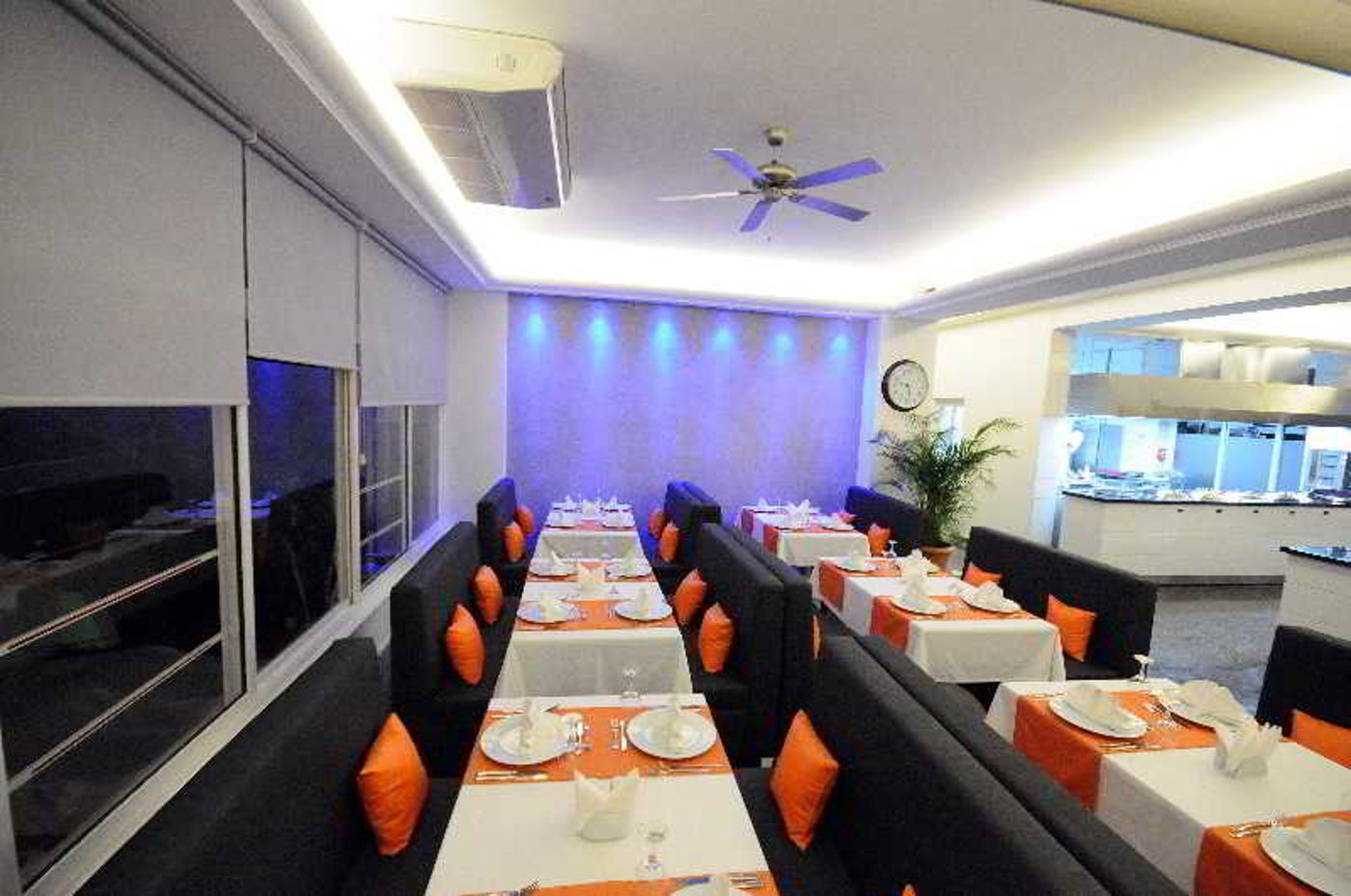 Blue-Palace-Hotel-Restaurant-27