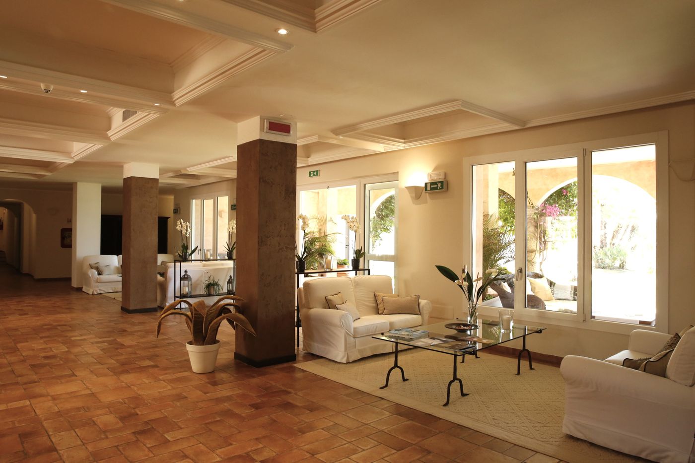 Cala-Caterina-Lobby-17