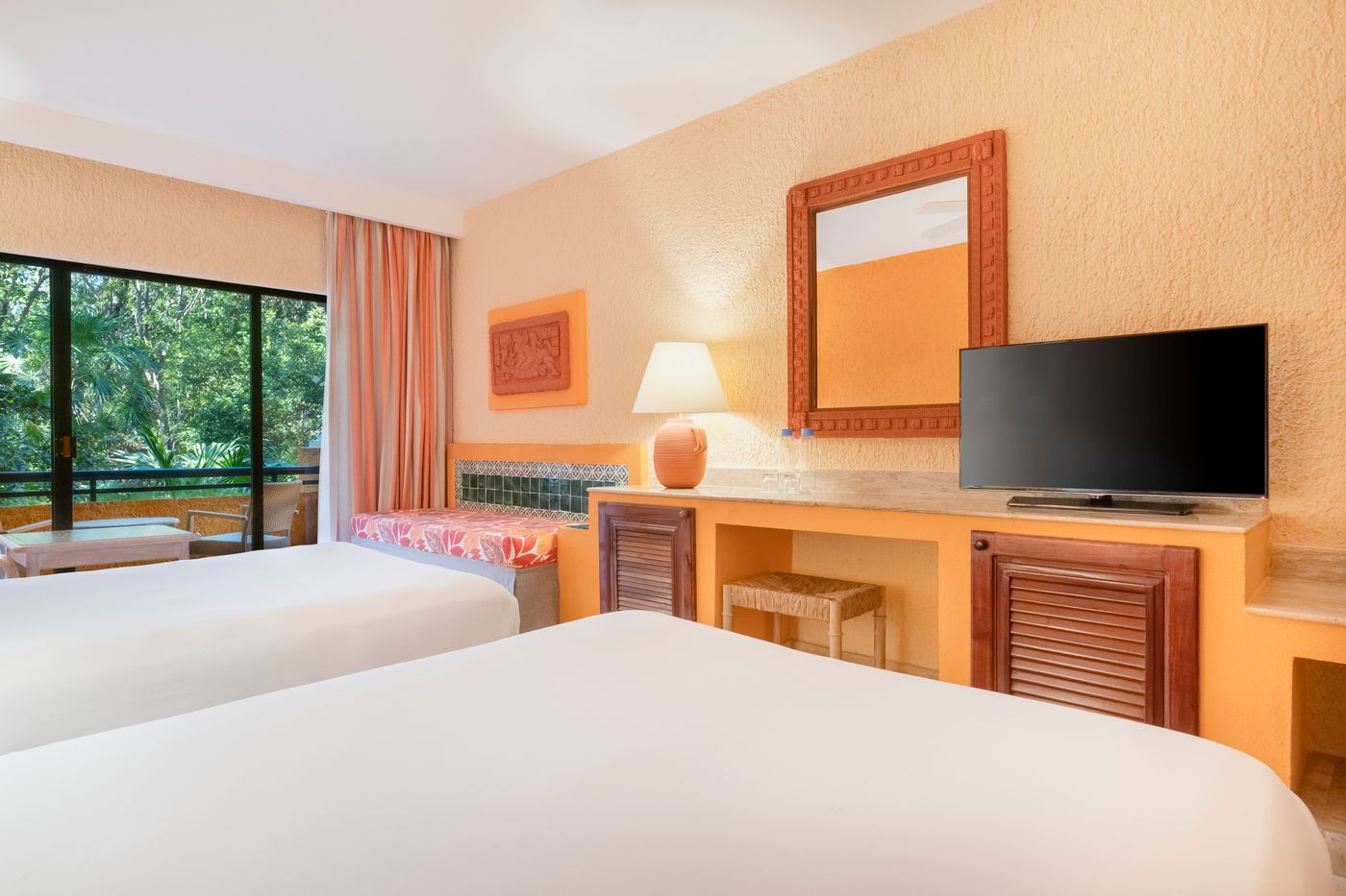 Iberostar-Waves-Quetzal-Room-39