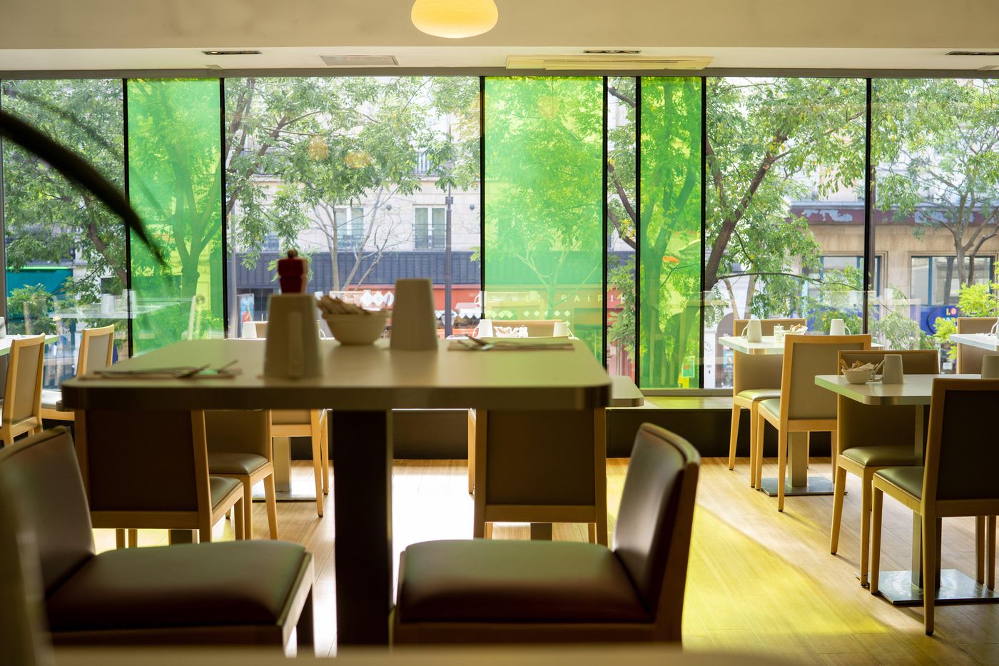 Holiday-Inn-Paris-Opera---Grands-Boulevards-Restaurant-22