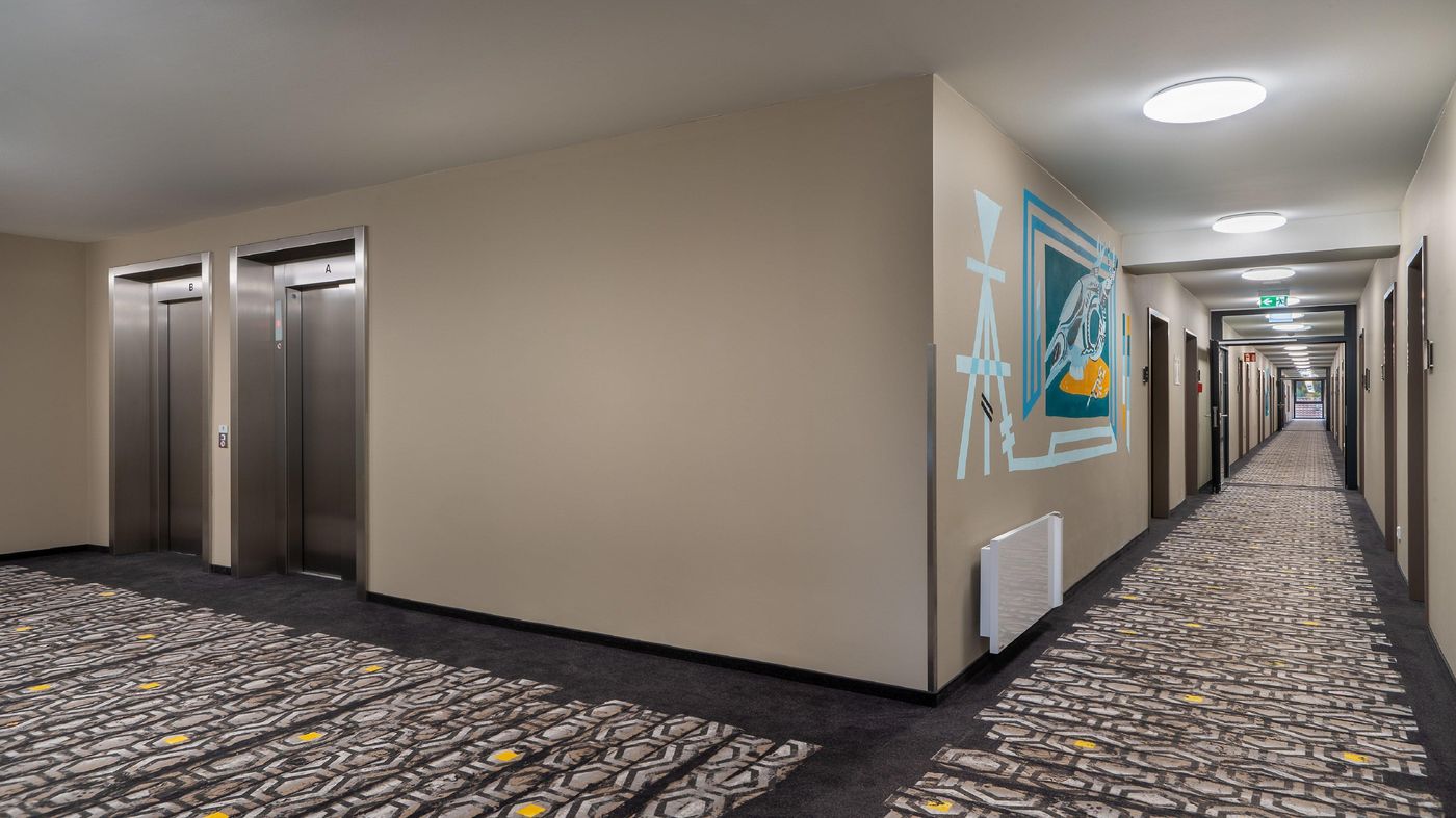 Holiday Inn - The Niu, Timber Esslingen-Germany-Esslingen Am Neckar-Lobby-7