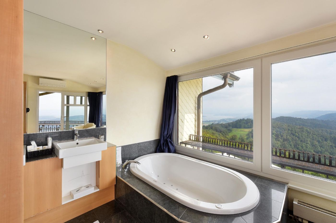 Uto Kulm-Switzerland-STALLIKON-General view-3