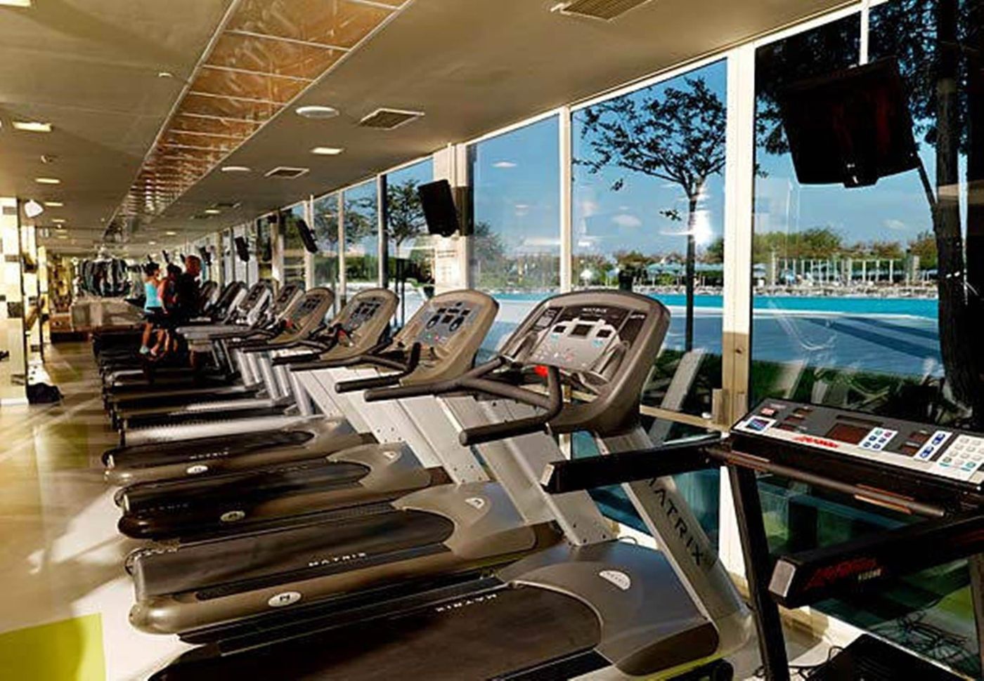 Renaissance-Polat-Istanbul-Sports-and-Entertainment-65