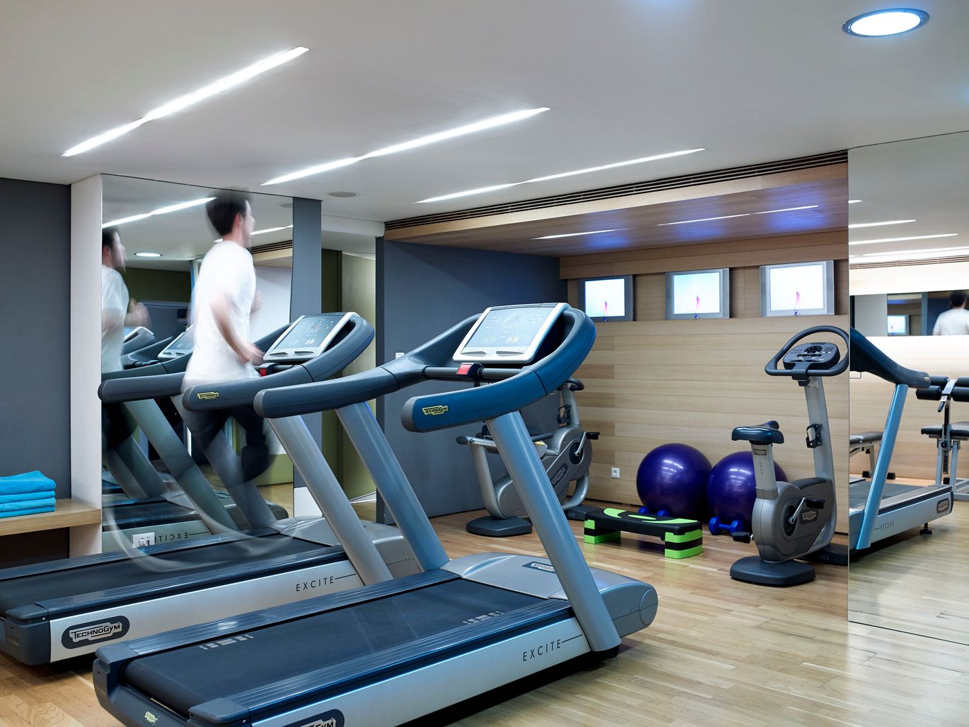 Fresh-Sports-and-Entertainment-52