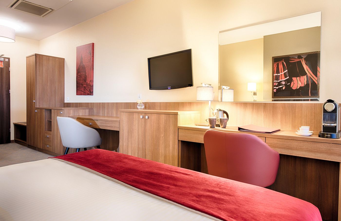 Leonardo-Royal-Hotel-Warsaw-Room-34