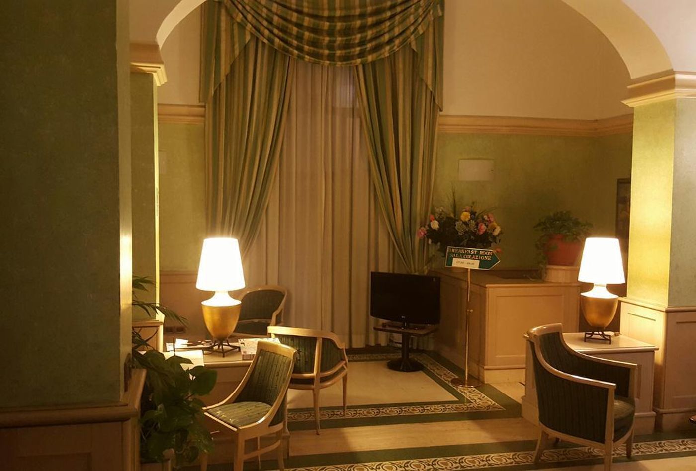 Capitol-Italy-ROME-General view-1