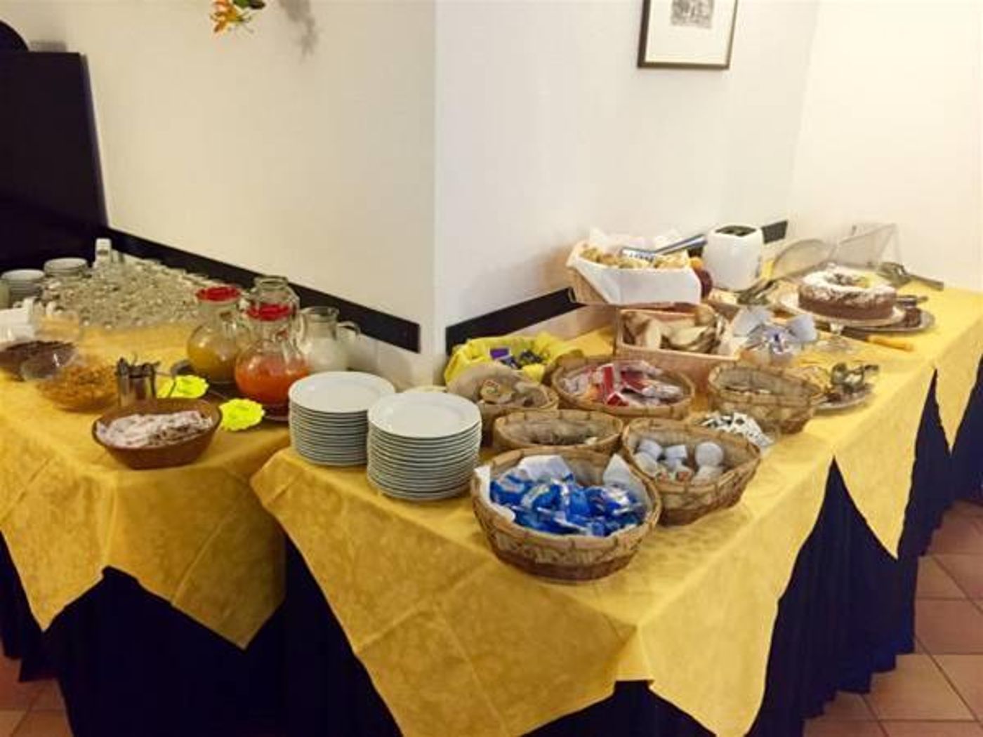 Albergo Del Viaggiatore-Italy-ASSISI-General view-6