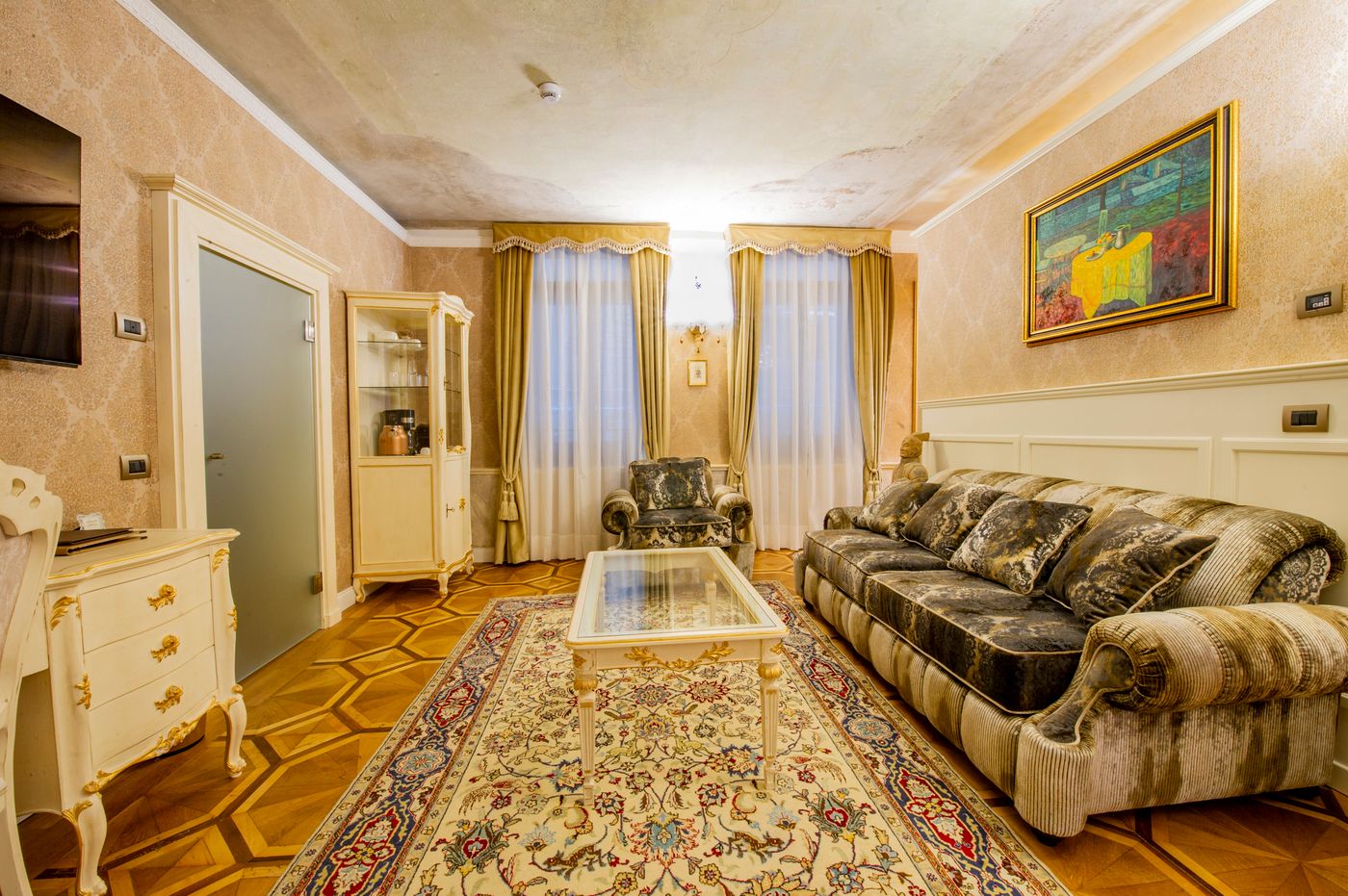 Ego-Boutique-Hotel-The-Silk-Road-Room-33