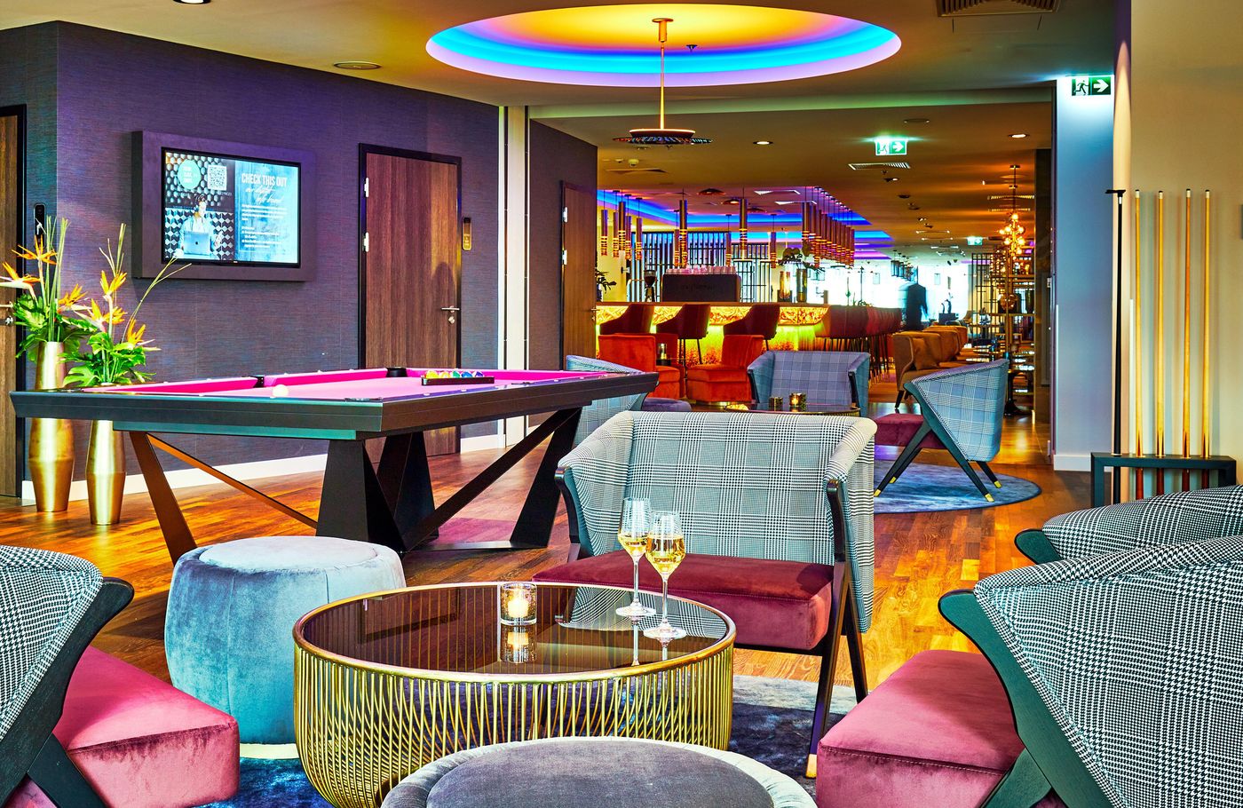 NYX-Hotel-Warsaw-by-Leonardo-Hotels-Bar-15