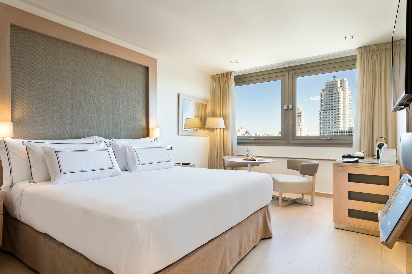 Melia-Madrid-Princesa-Room-35