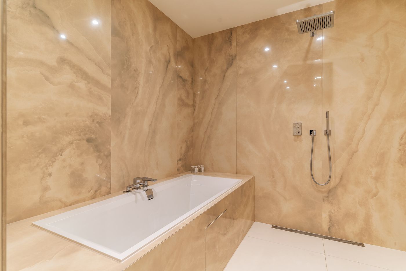 Dukley-Hotel---Resort-Room-74