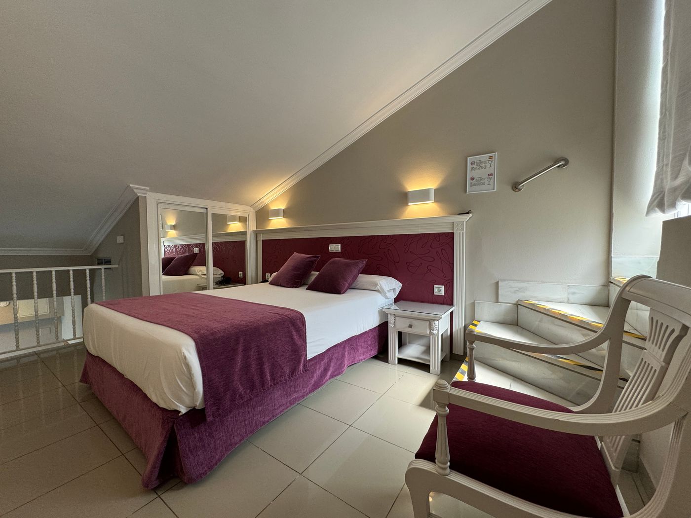 Plaza-Cavana-Room-32