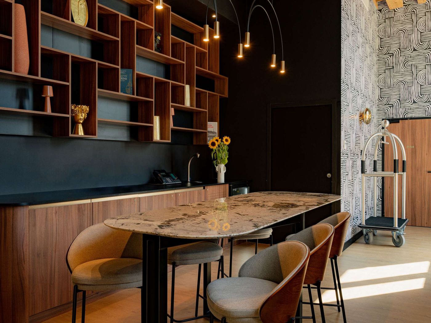 Hotel And Spa Fort St Laurent - Handwritten Collec - France - Lyon - Lobby - 5