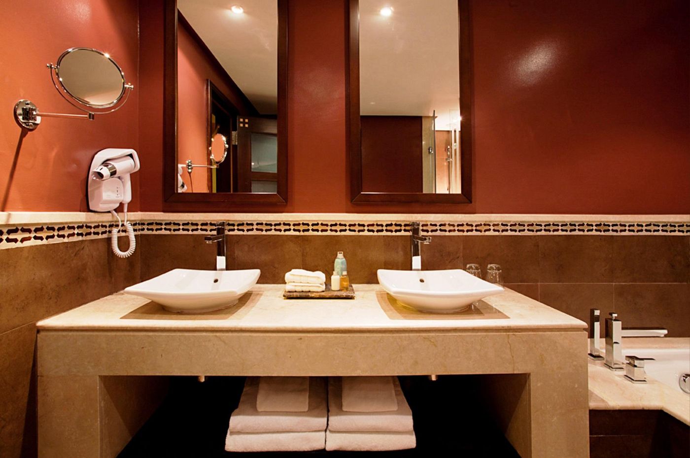 Sentido-Kenzi-Menara-Palace-Room-40