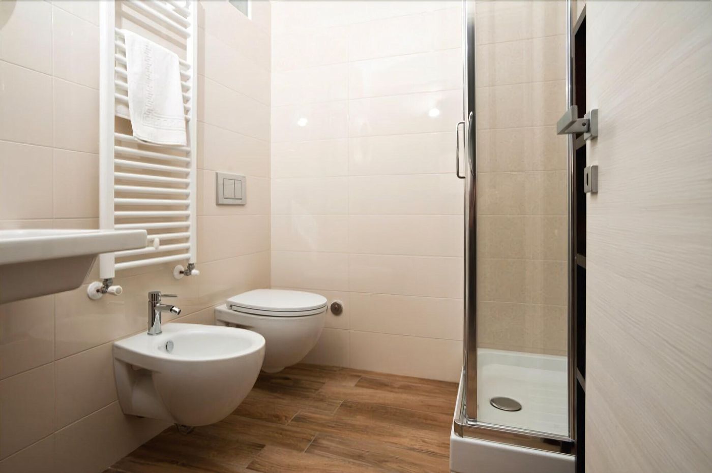 B-B-Raffaello-a-Mare-Room-6