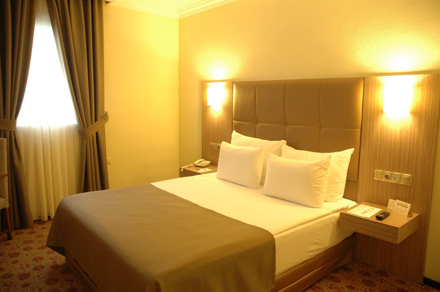 Gunes-Hotel-Merter-Room-22