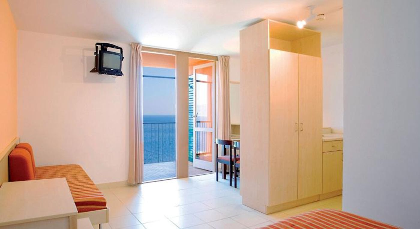 Albona Hotel & Residence