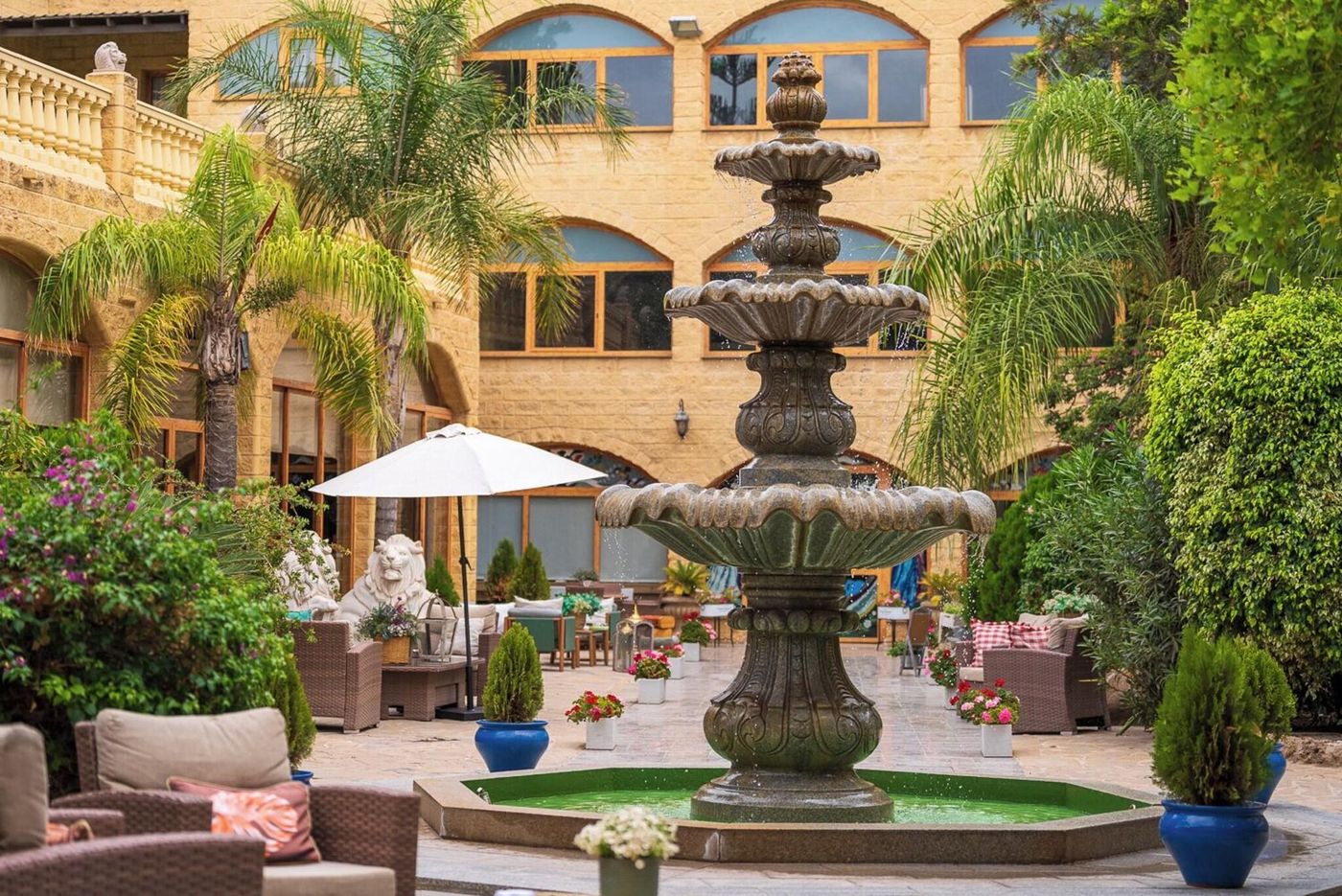 Hotel-Plaza-del-Castillo-Terrace-7