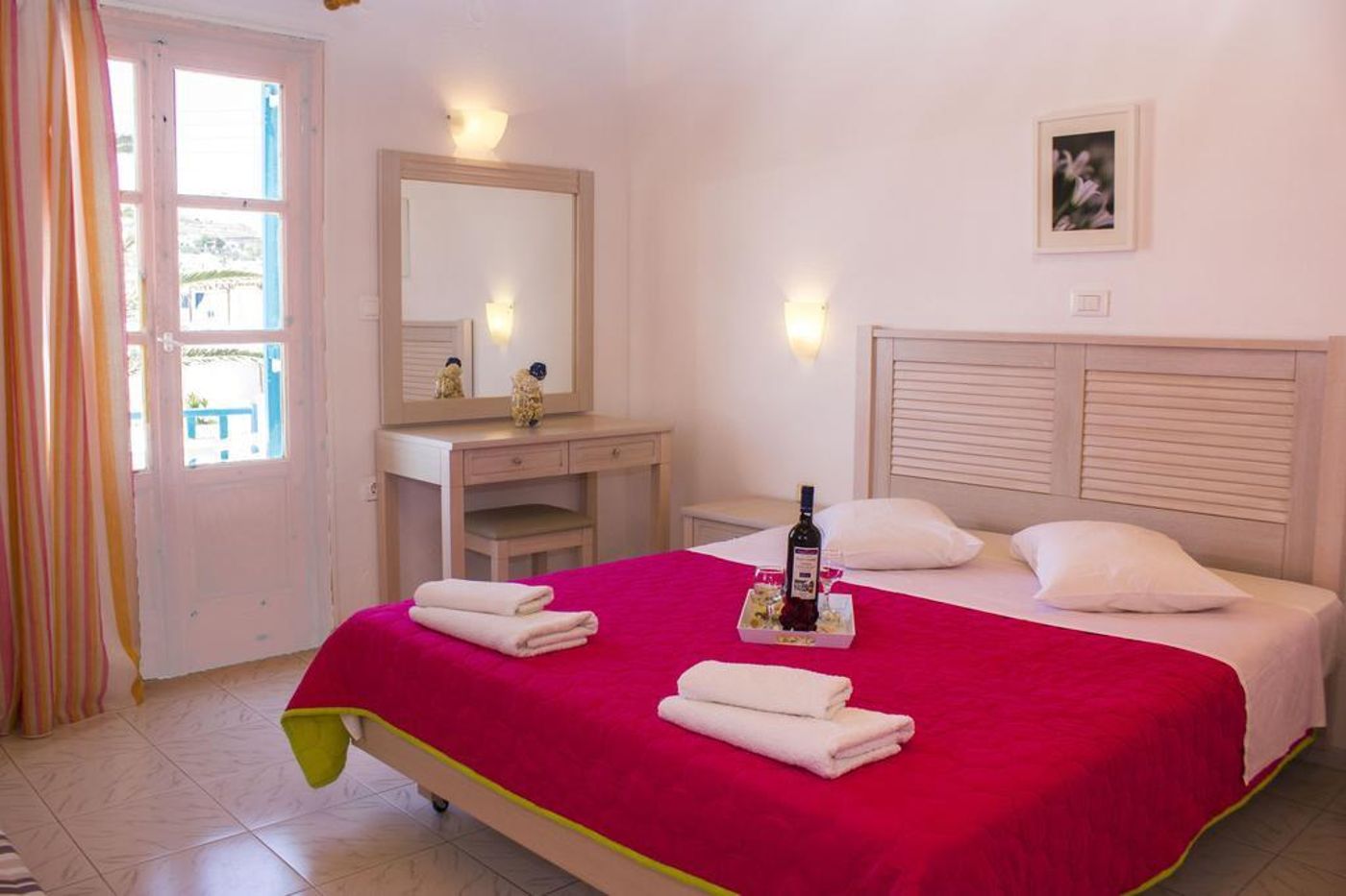 Cyclades-Studios---Eleftheria-Studios-Annex-General-view-9