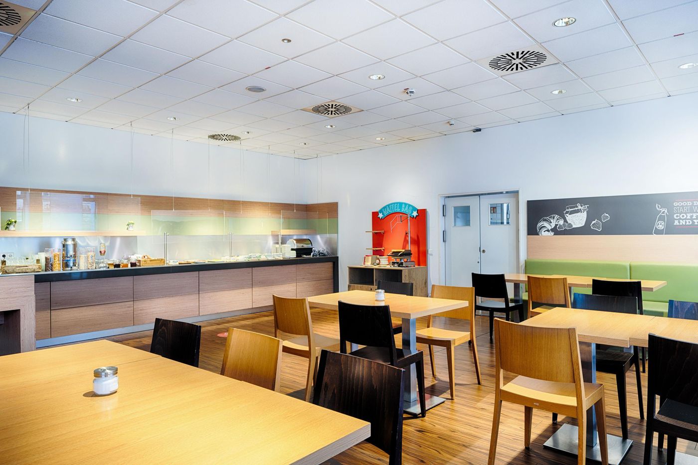 B-B-Bonn-City-Room-39