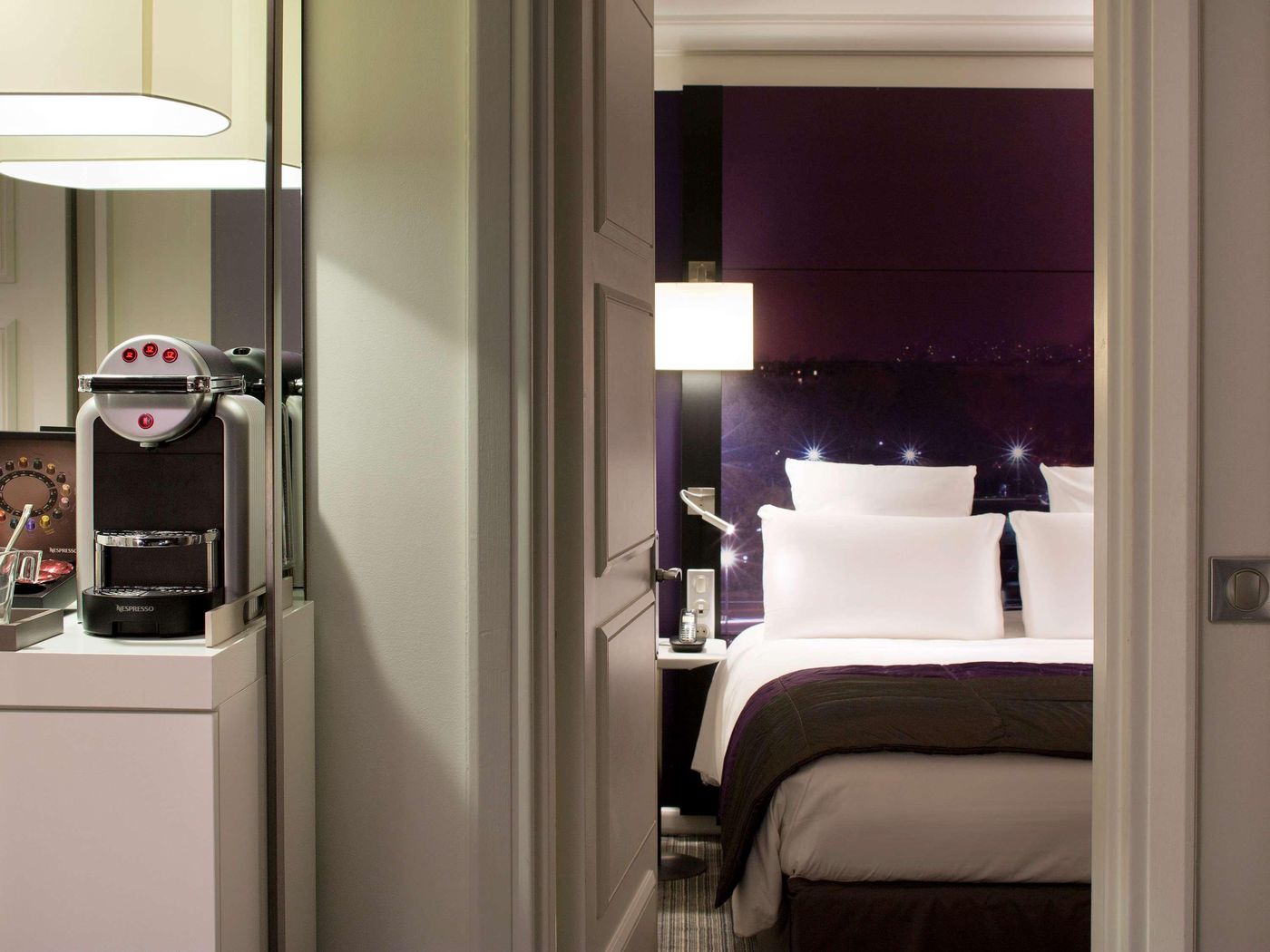 Mercure-Paris-Tour-Eiffel-Suffren-Room-37