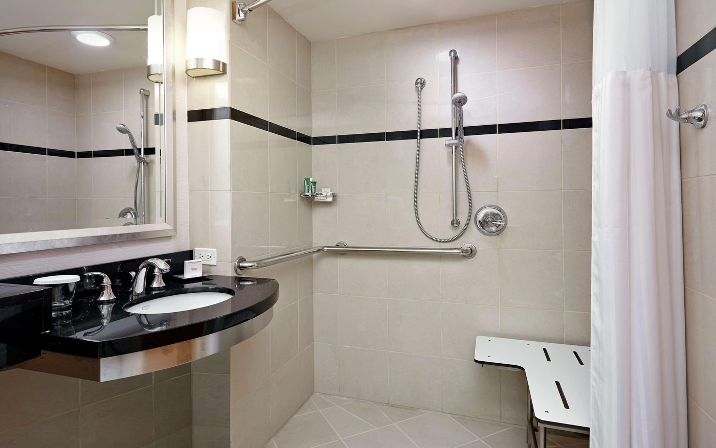 New-York-Hilton-Midtown-Room-43