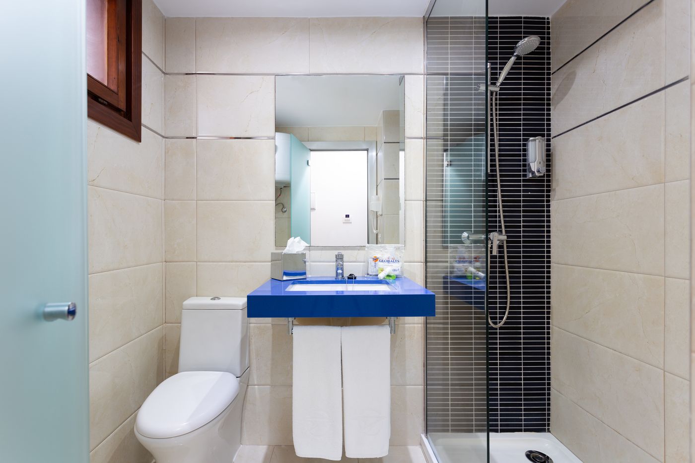 Globales-Tamaimo-Tropical-Room-23