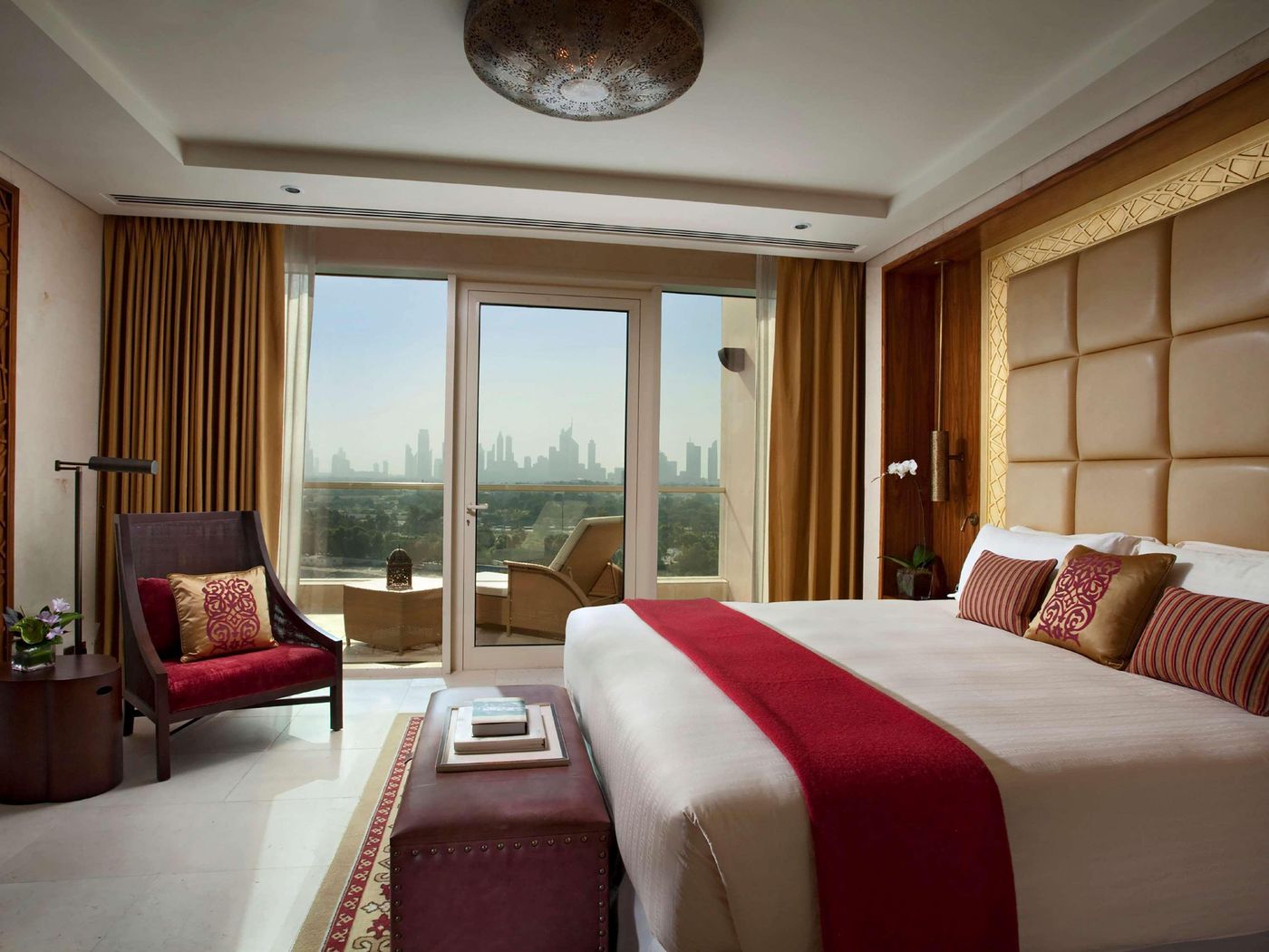 Raffles-Dubai-Hotel-Room-21