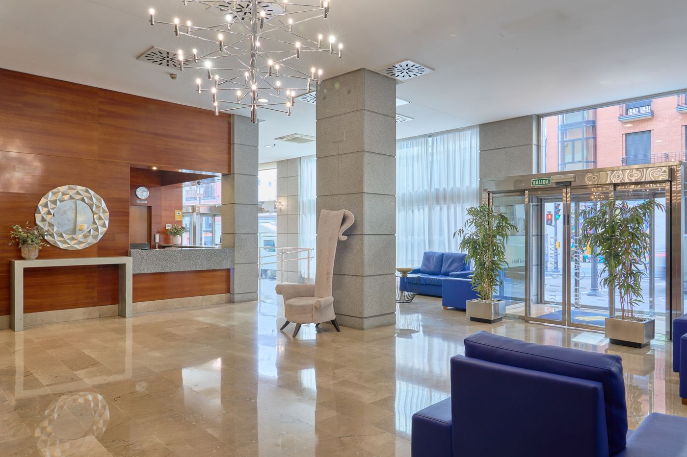 Porcel-Ganivet-Lobby-3