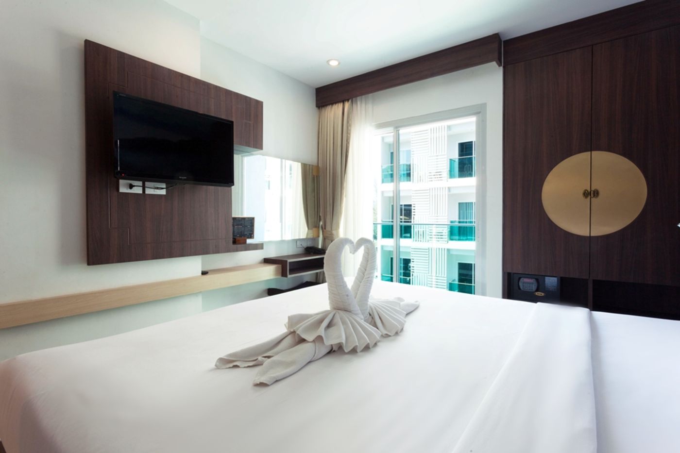 The-AIM-Patong-Hotel-Room-25