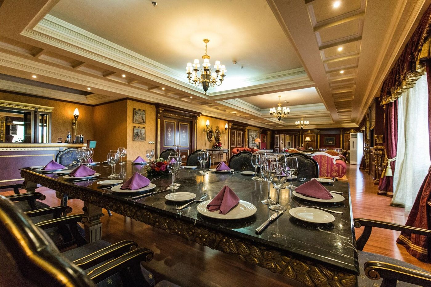 Royal-Mirage-Deluxe-Room-44