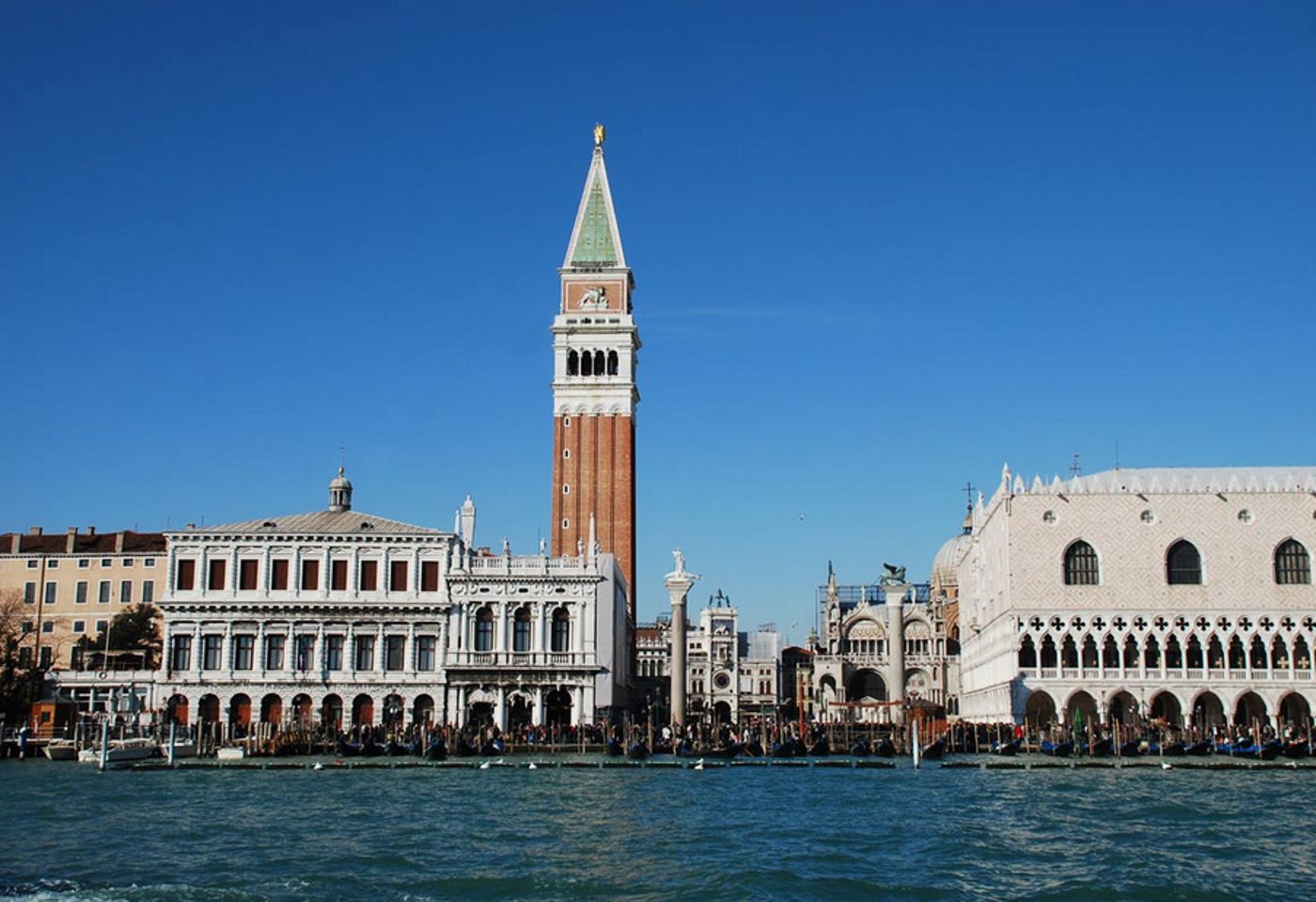 Amadeus-General-view-12