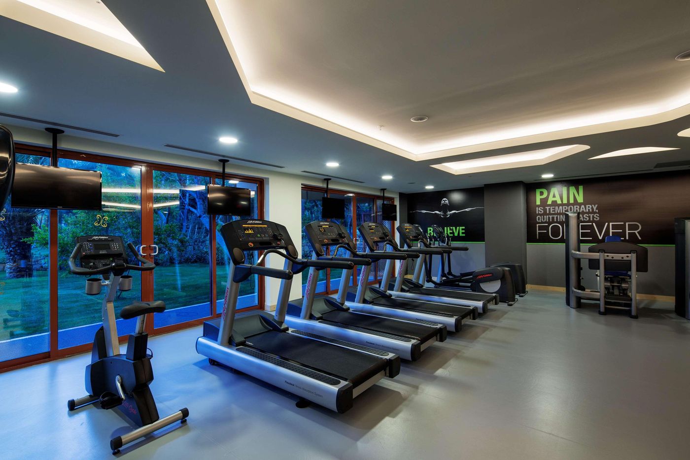 Papillon-Belvil-Sports-and-Entertainment-99