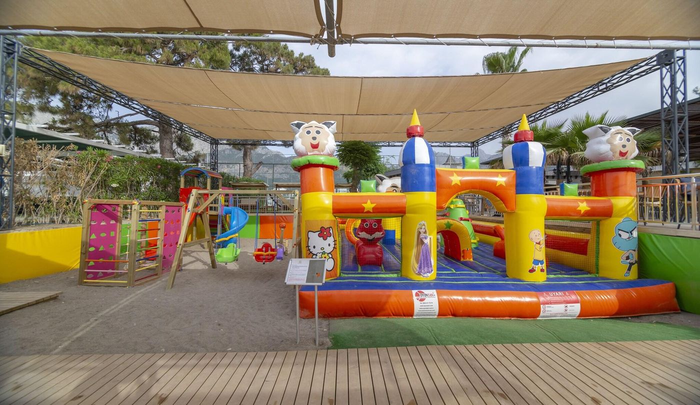 Fame-Residence-Goynuk-Sports-and-Entertainment-53