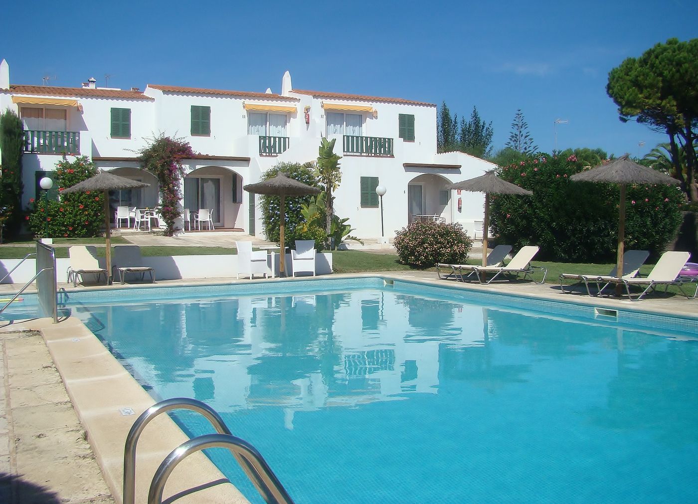 Nure-Mar-y-Mar-Pool-1