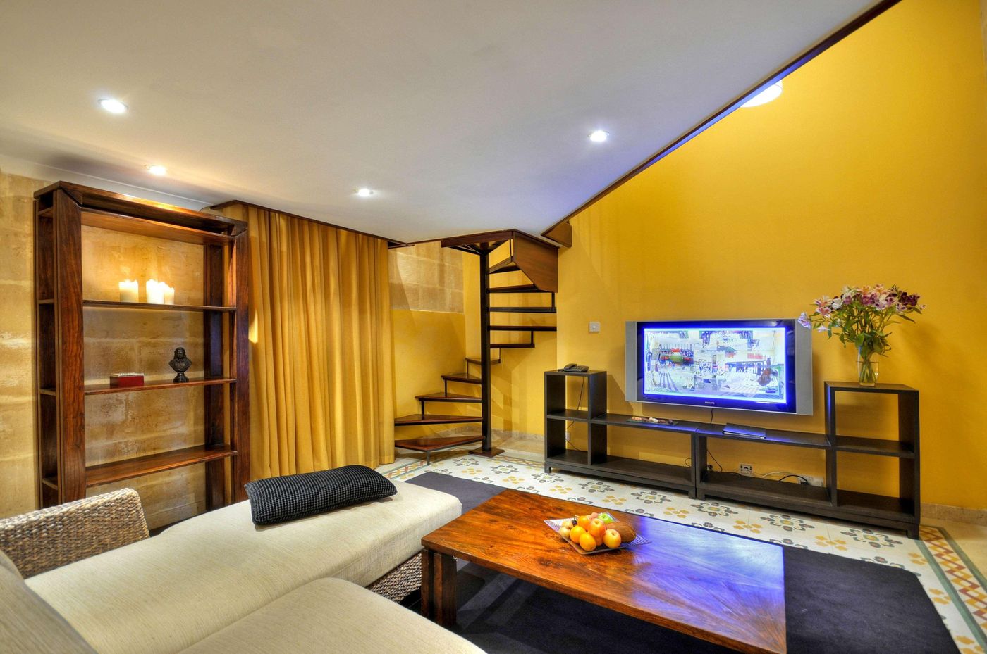 Palazzo-Capua-Room-32