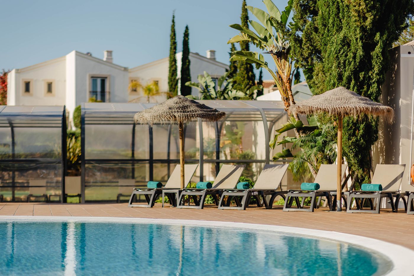 Vale-da-Lapa-Village-Resort-Pool-11