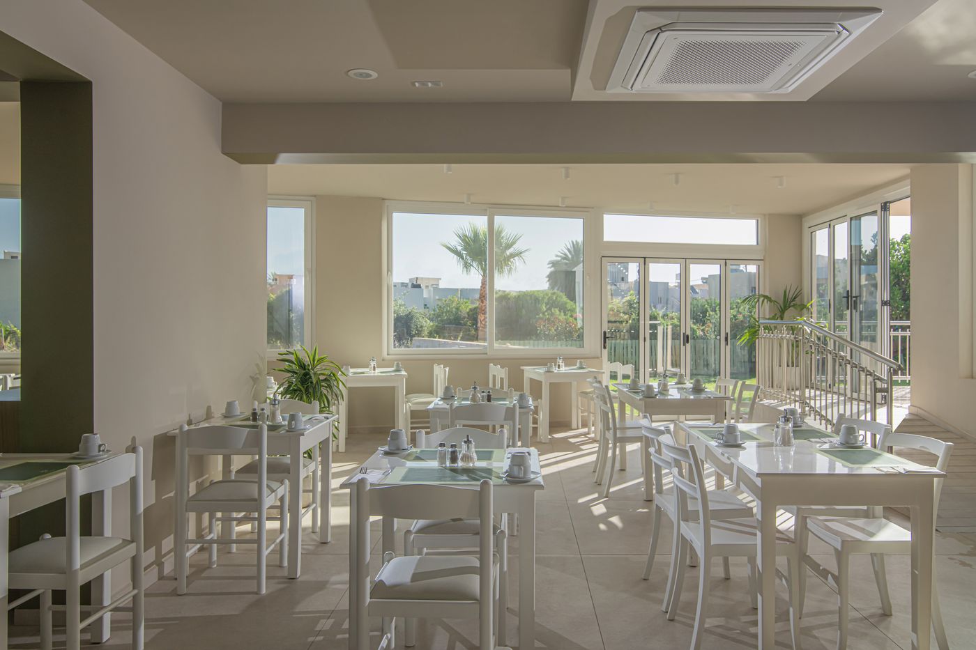 Filia Hotel Apartments