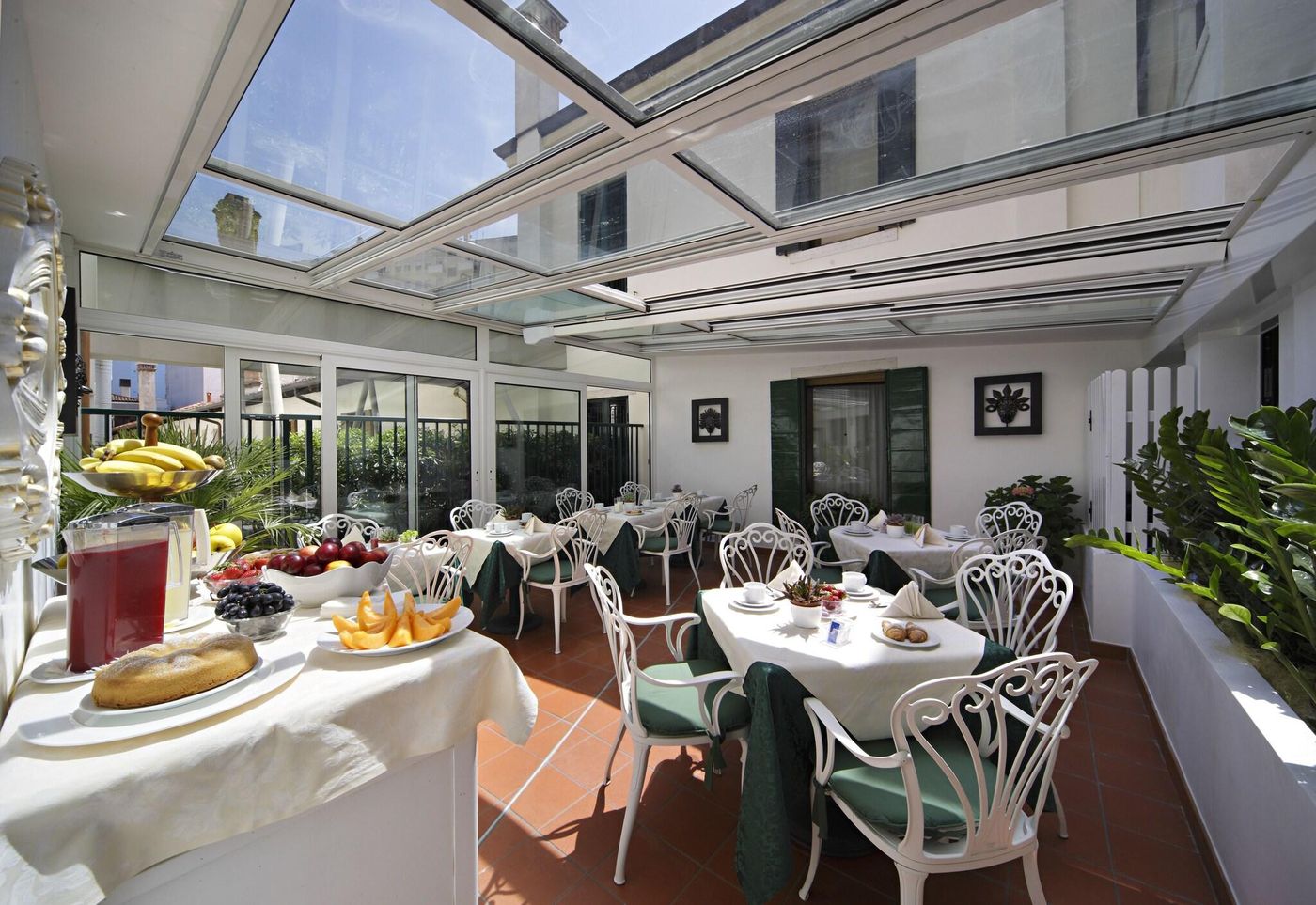 Hotel Al Vivit-Italy-Venezia-General view-1