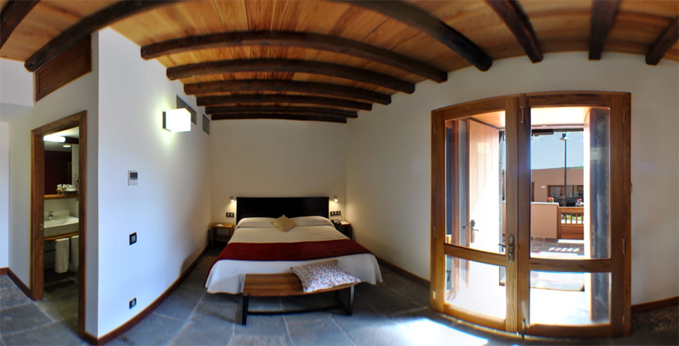 Hotel-Rural-El-Mondalon-Room-40