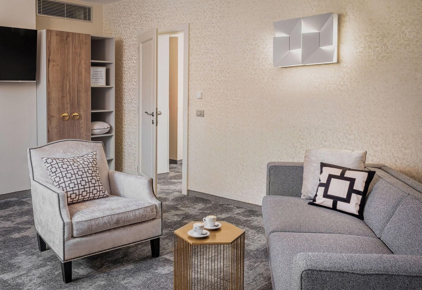 Hotel-Maestro-Room-26