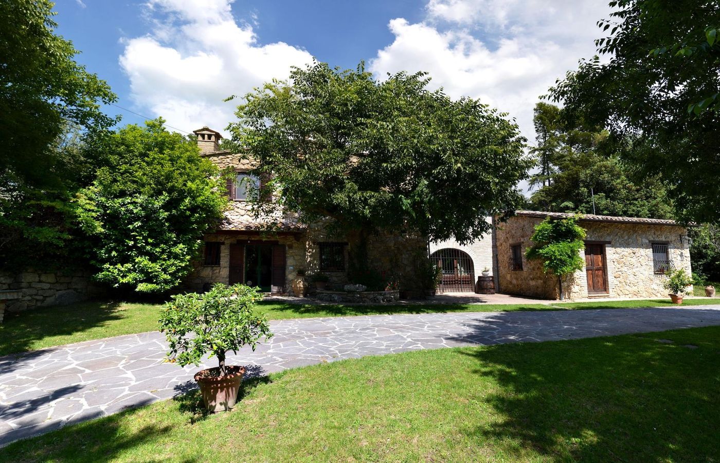 B&B All'Ombra di San Damiano-Italy-ASSISI-General view-2