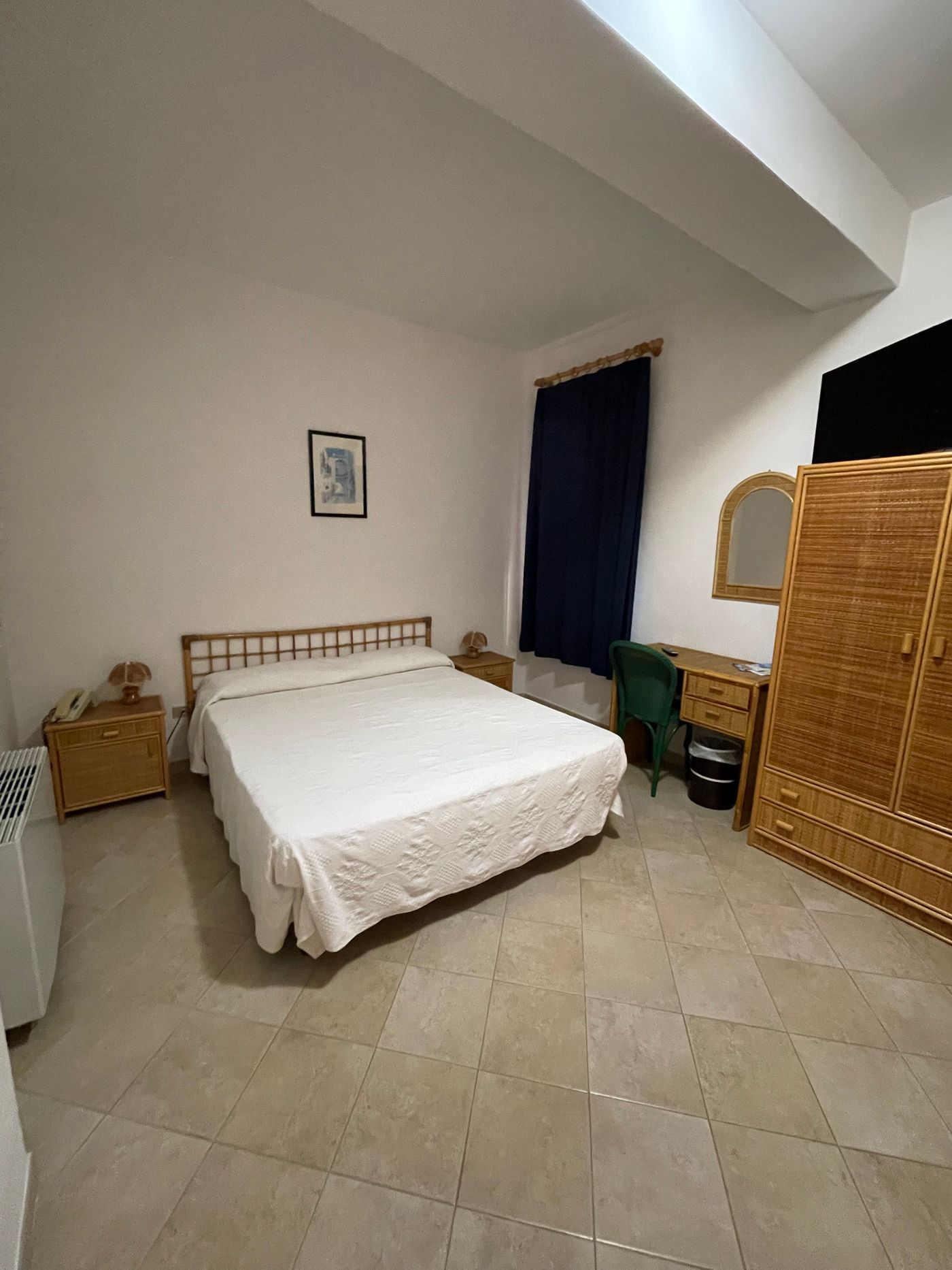 Hotel-Miramare-Garzia-Room-12