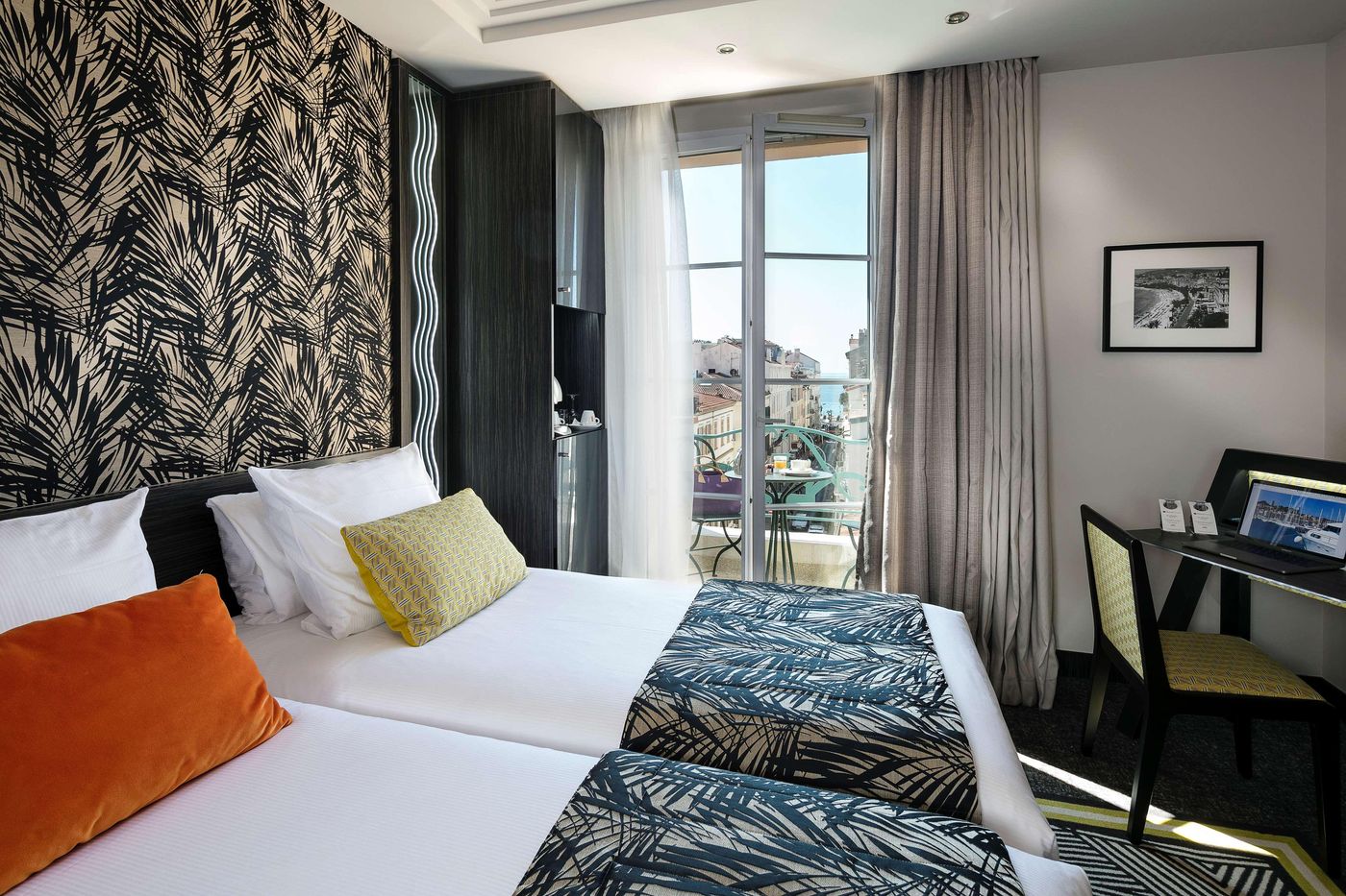 Best-Western-Premier-Mondial-Room-27