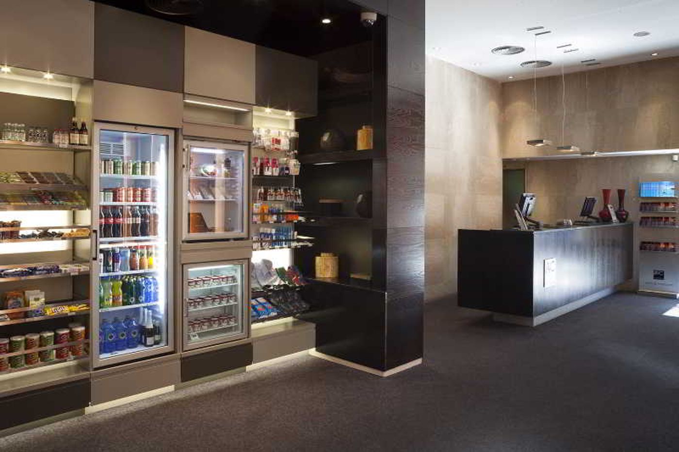 AC-Madrid-Los-Vascos-Lobby-14