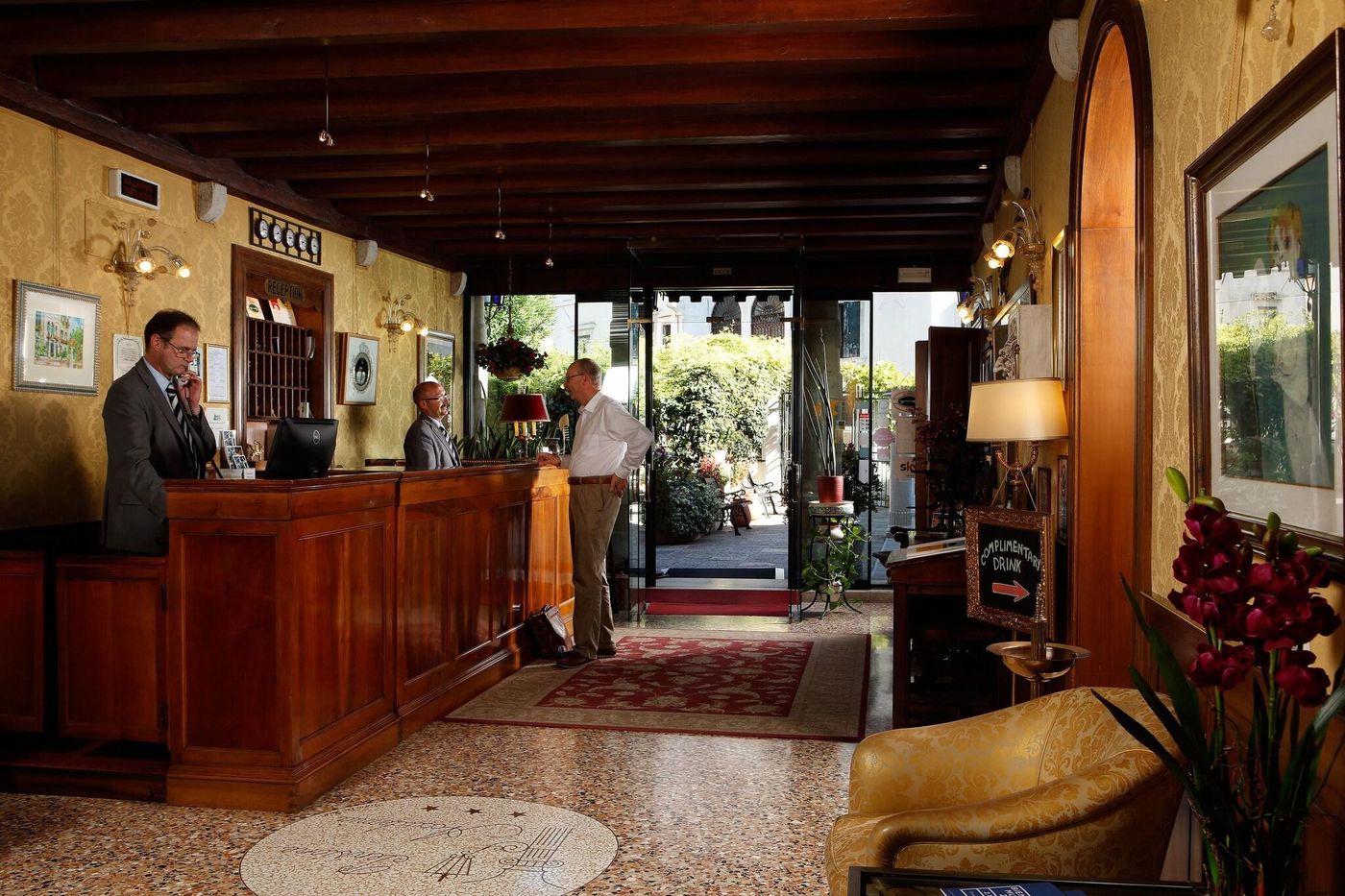 Pensione Accademia - Villa Maravege-Italy-VENICE-Lobby-8