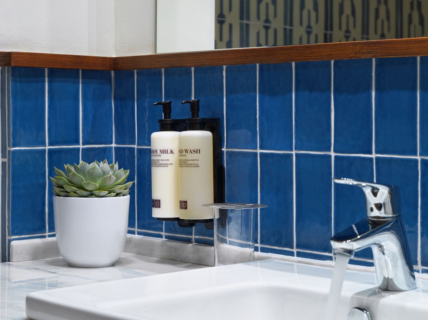 H10-Salauris-Palace-Room-27