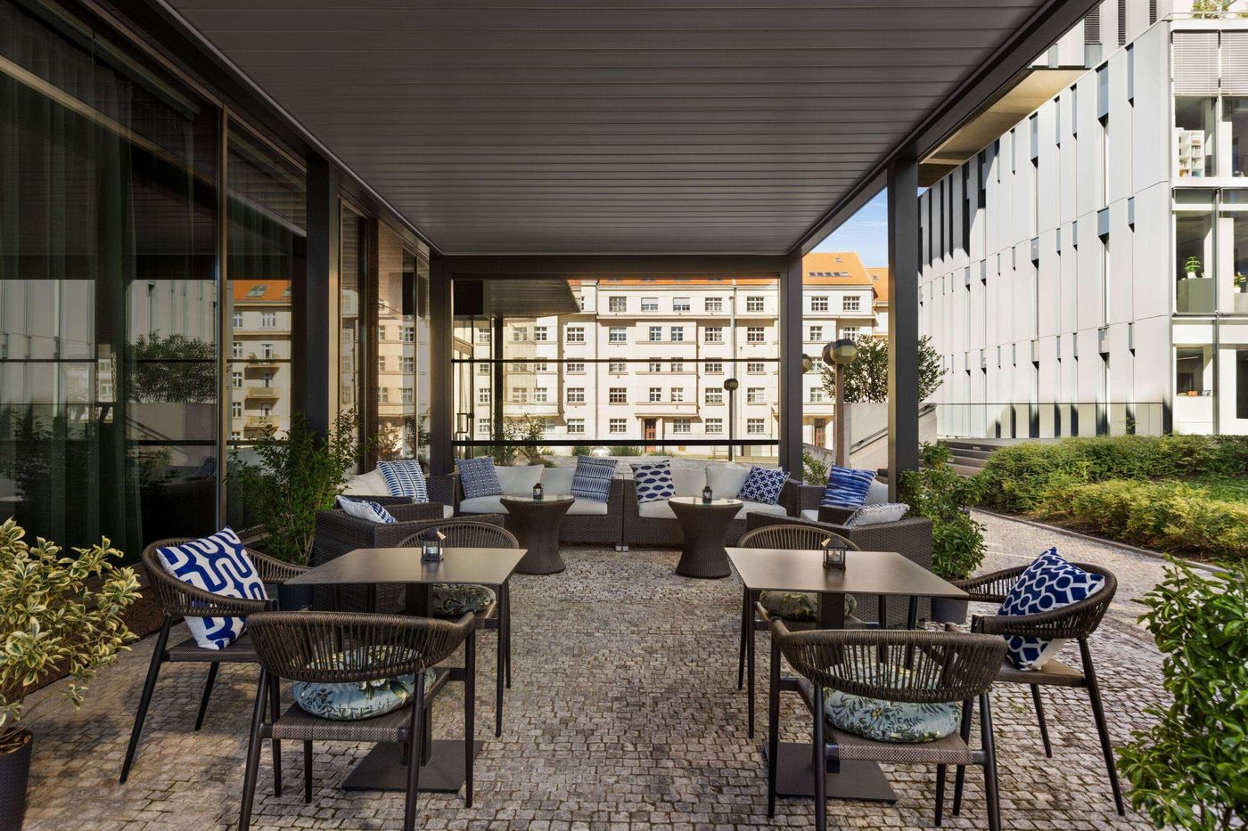 Vienna-House-by-Wyndham-Diplomat-Prague-Restaurant-2